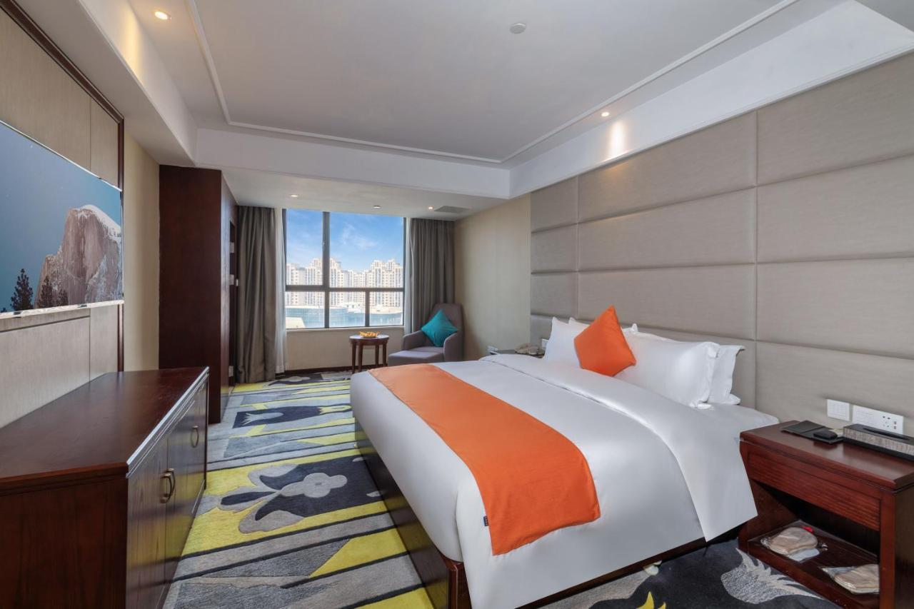 Huzhou Wealth Hotel Exterior photo